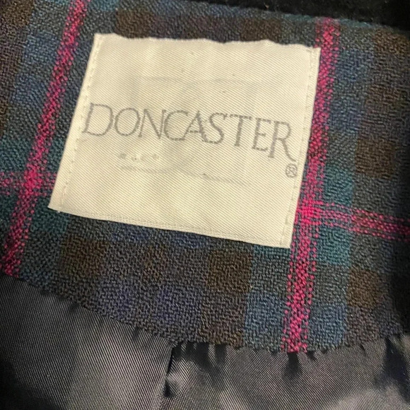 Vintage Doncaster 100% Wool Plaid Blazer - Picture 6 of 10